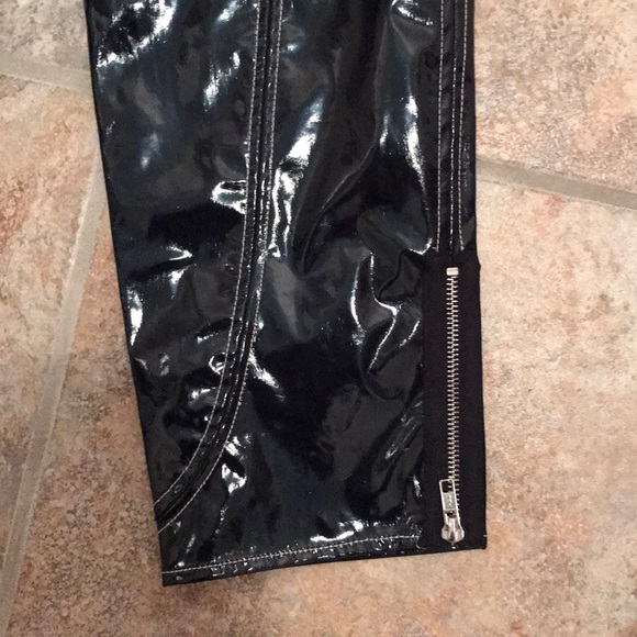 NWOT For Love and Lemons Idol Vinyl Pants Medium - Picture 13 of 15
